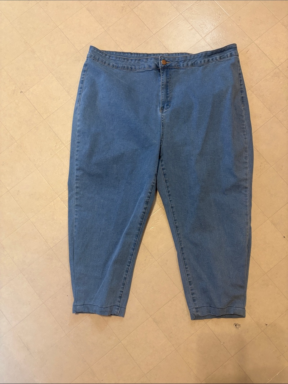 SHEIN Capri Jeans Size 4XL Stretchy, No Pockets